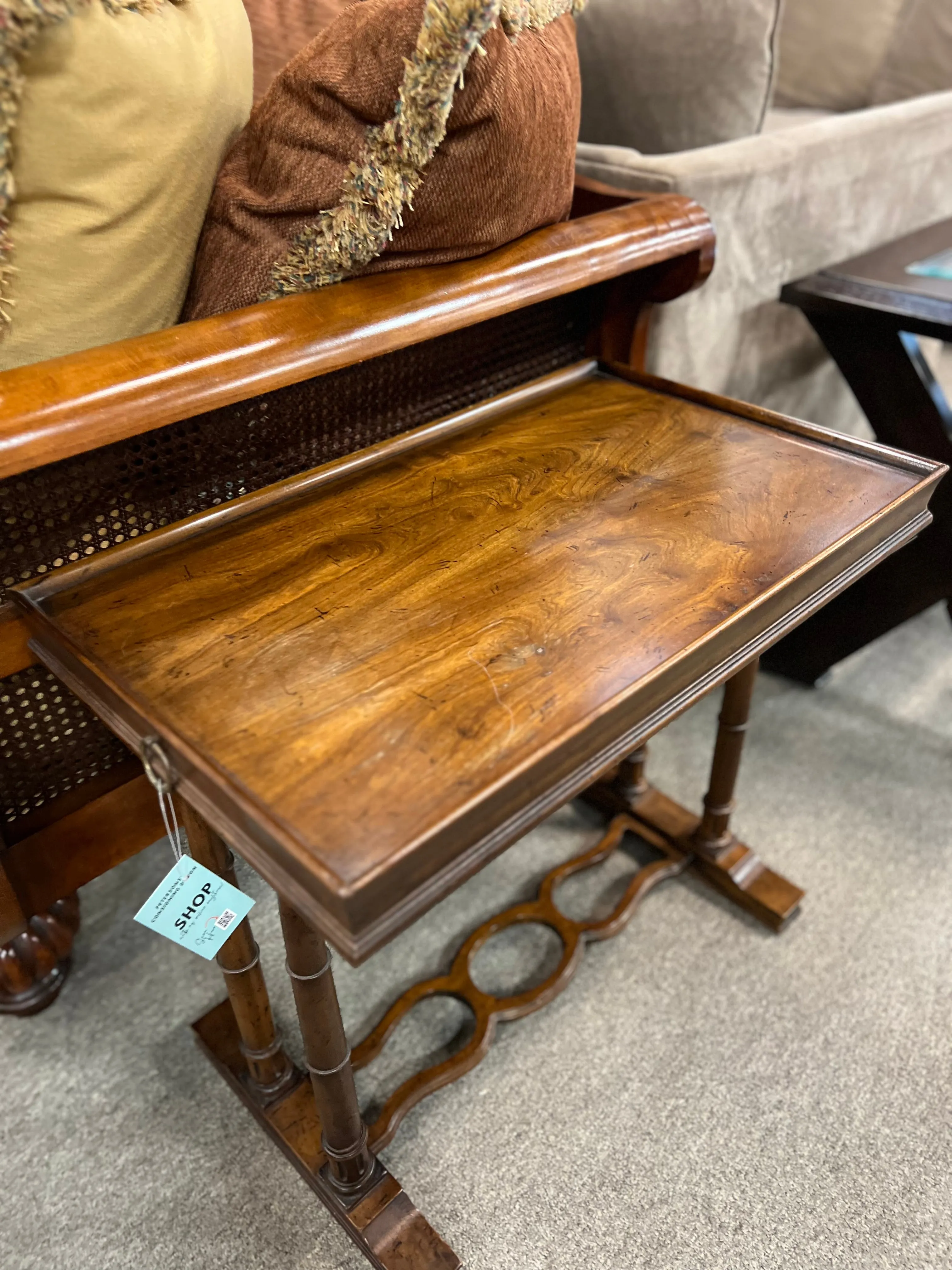 Accent Table