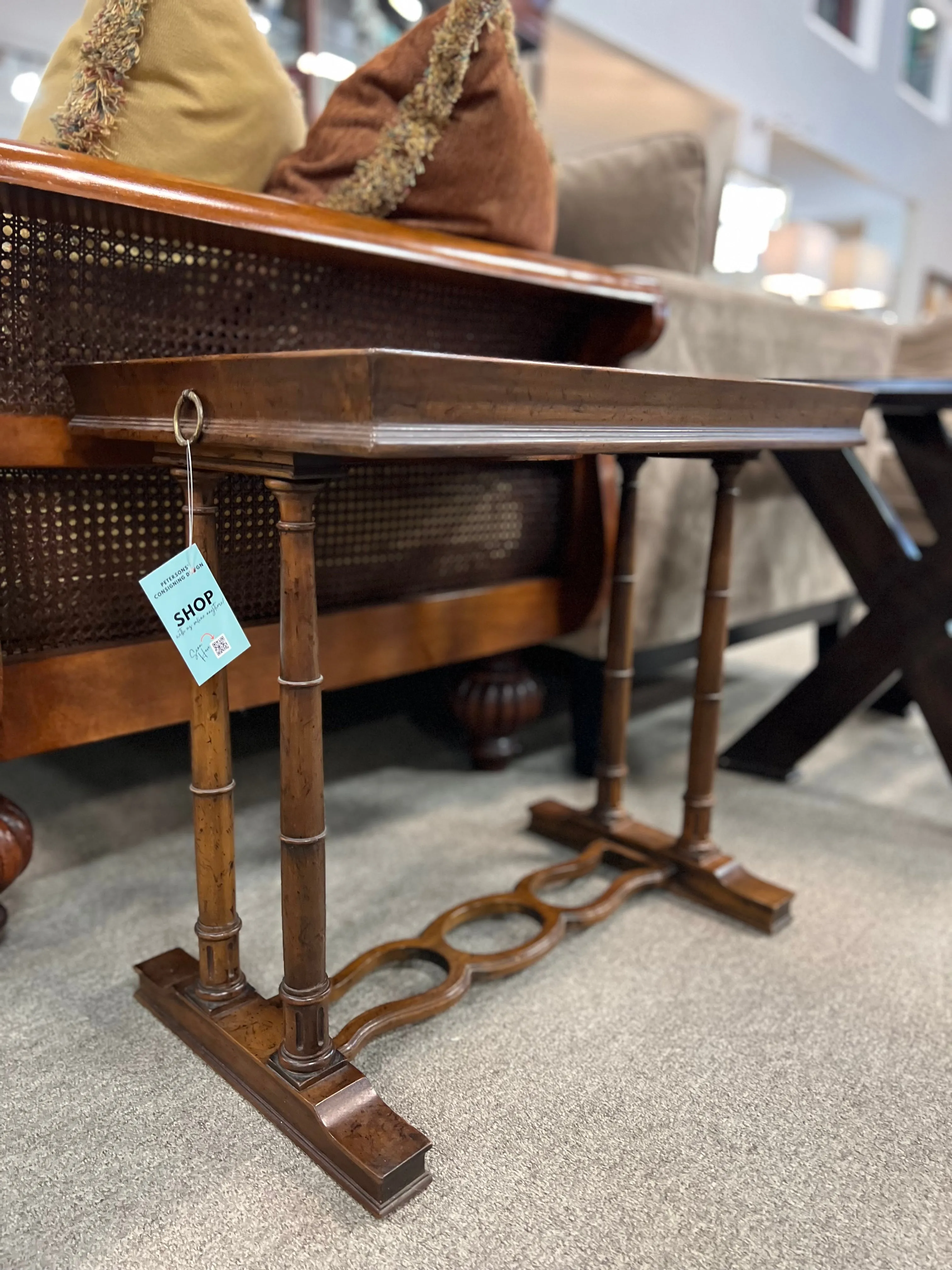 Accent Table