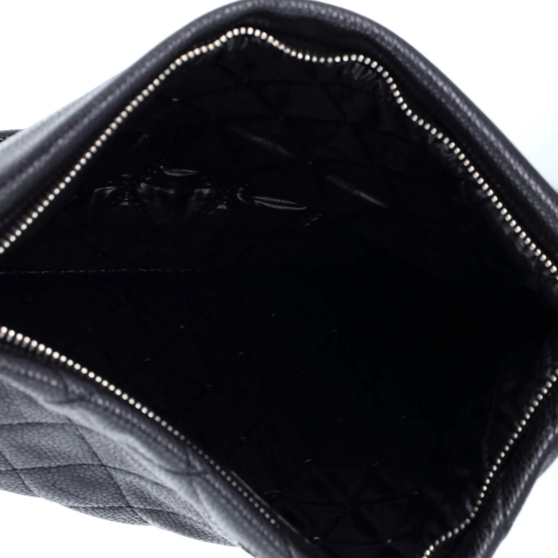 Chanel Beauty Cc Clutch Quilted Caviar