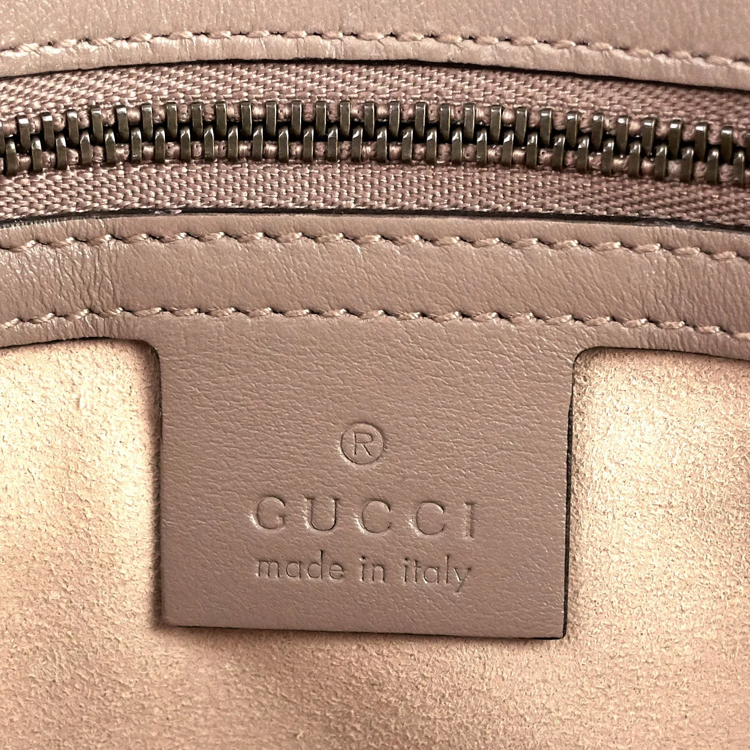 GG Marmont Small Leather Flap Bag