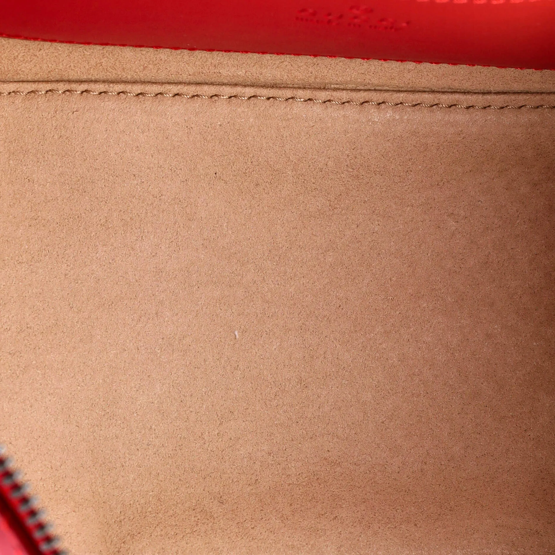 Gucci Gg Marmont Pochette Shoulder Bag