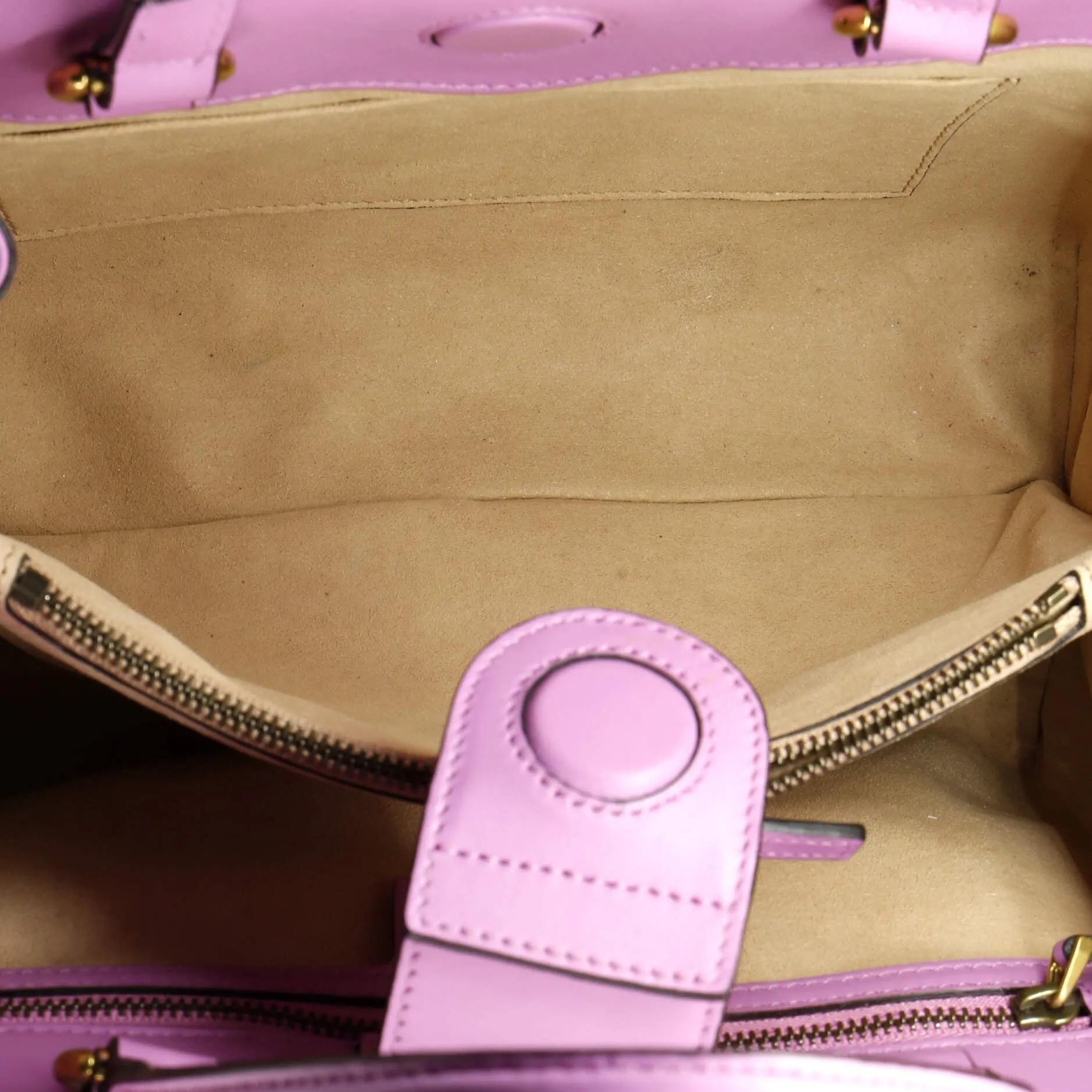Gucci Gg Marmont Tote Matelasse Leather