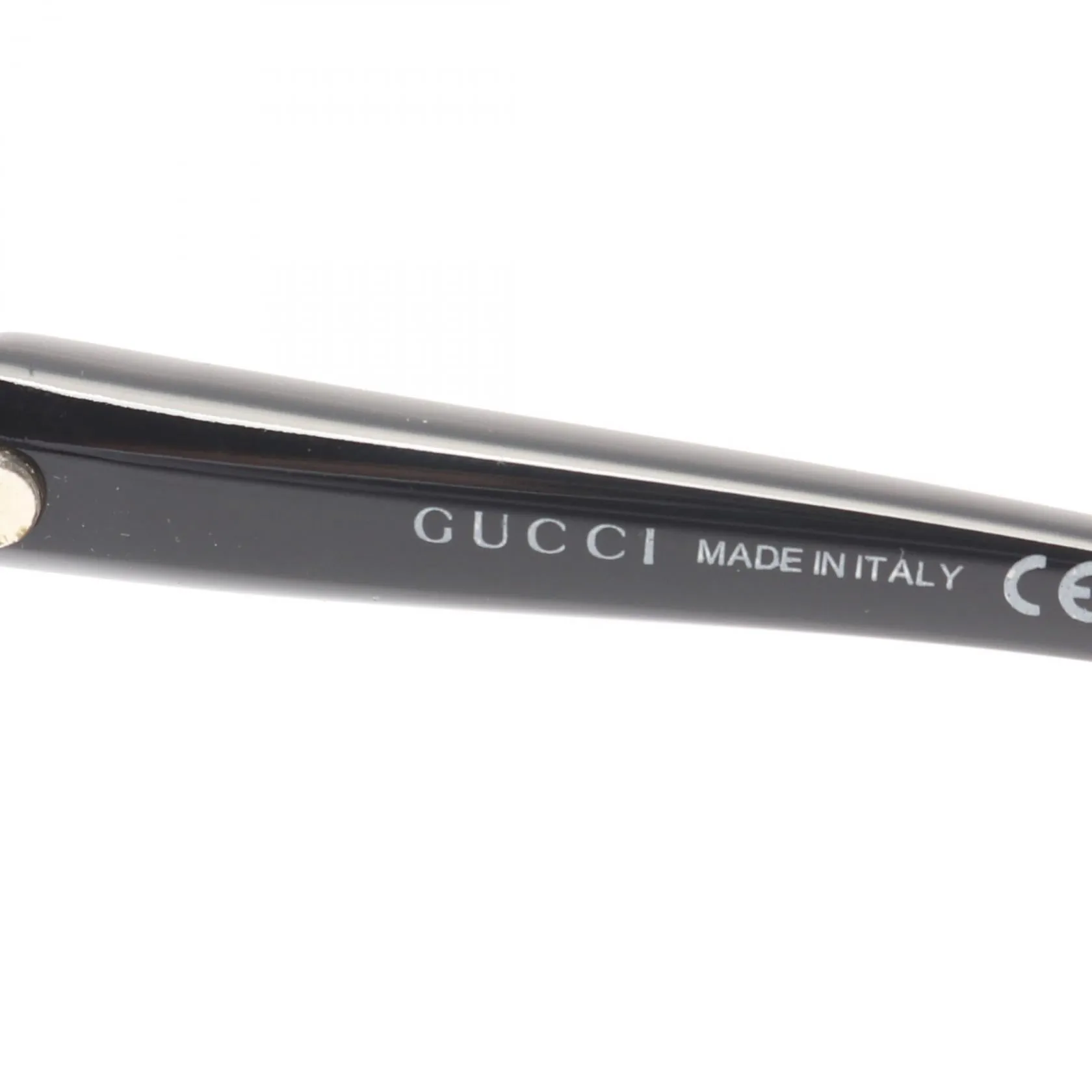 Gucci Interlocking G Heart Sunglasses