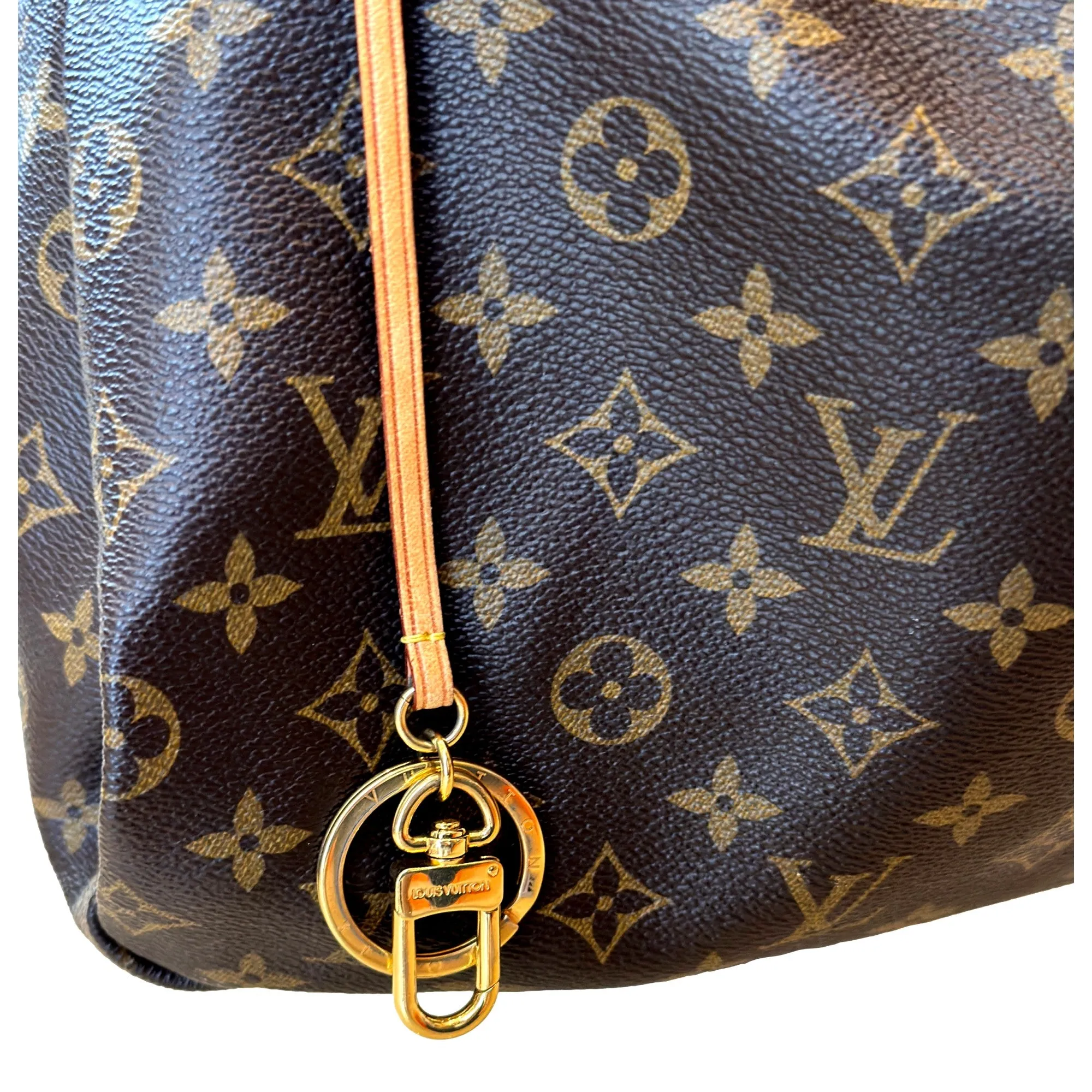 Louis Vuitton Artsy GM Monogram Tote