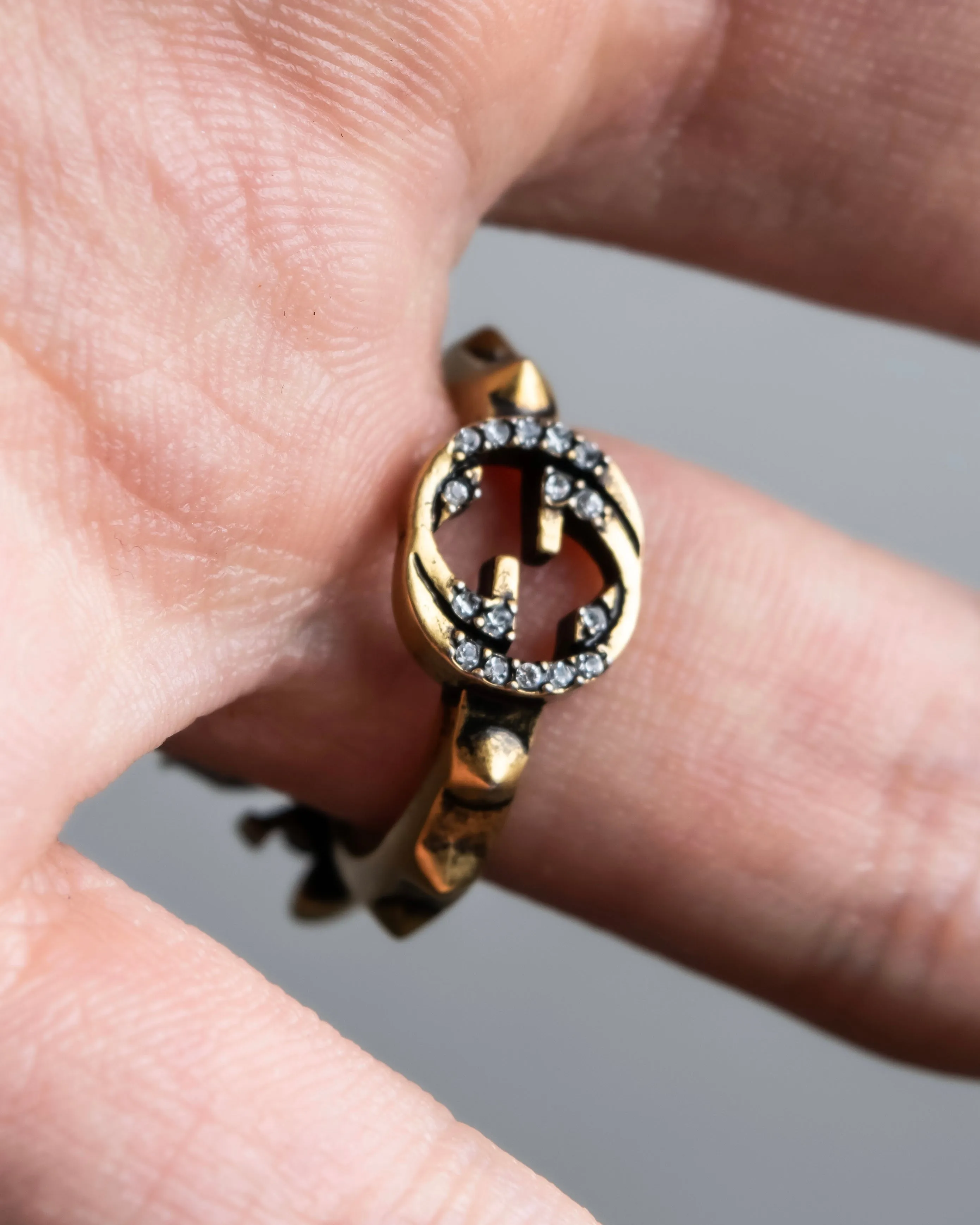 "GUCCI" Bee motif interlocking G ring