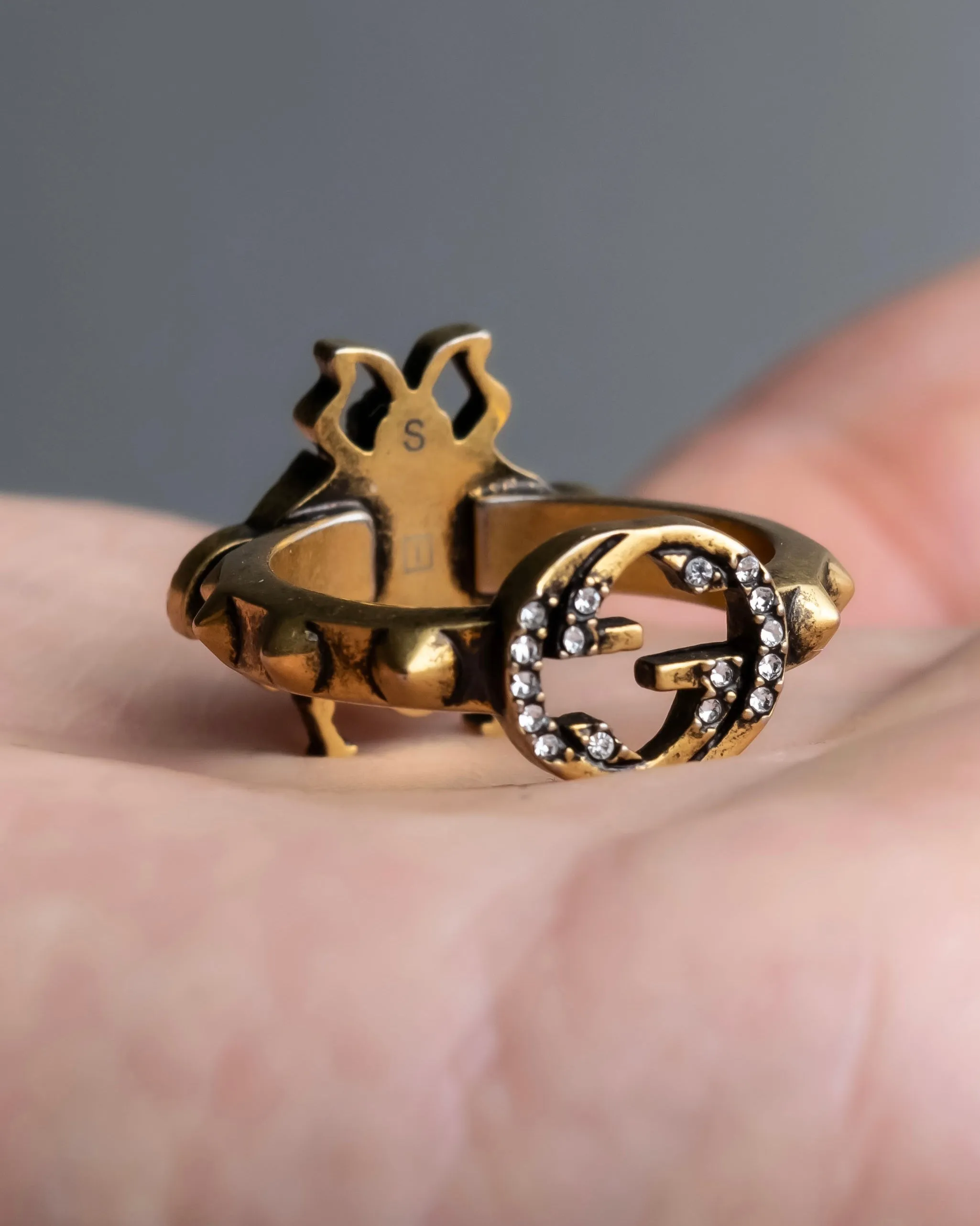 "GUCCI" Bee motif interlocking G ring