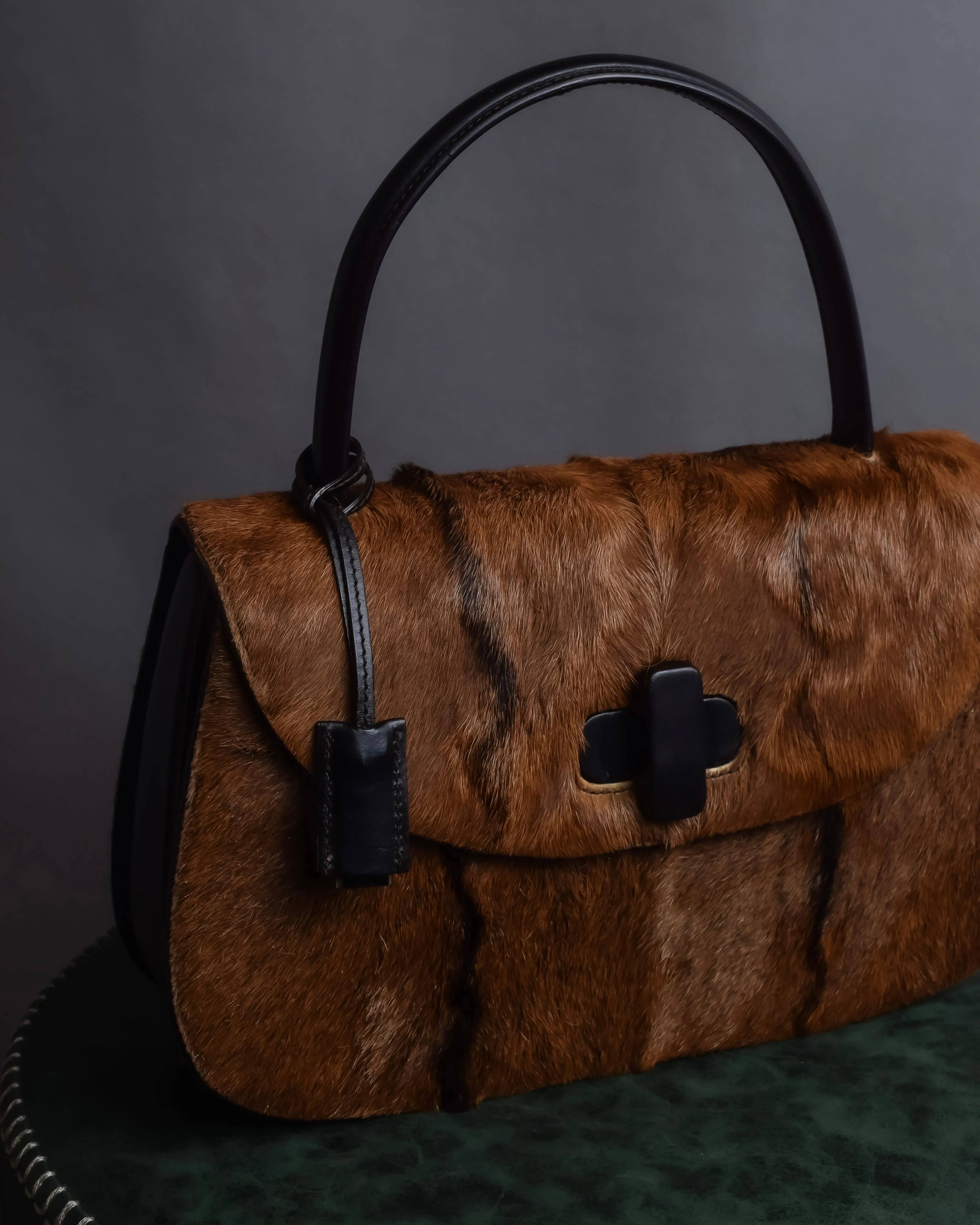 "GUCCI"1947 pony leather combination bamboo hand bag