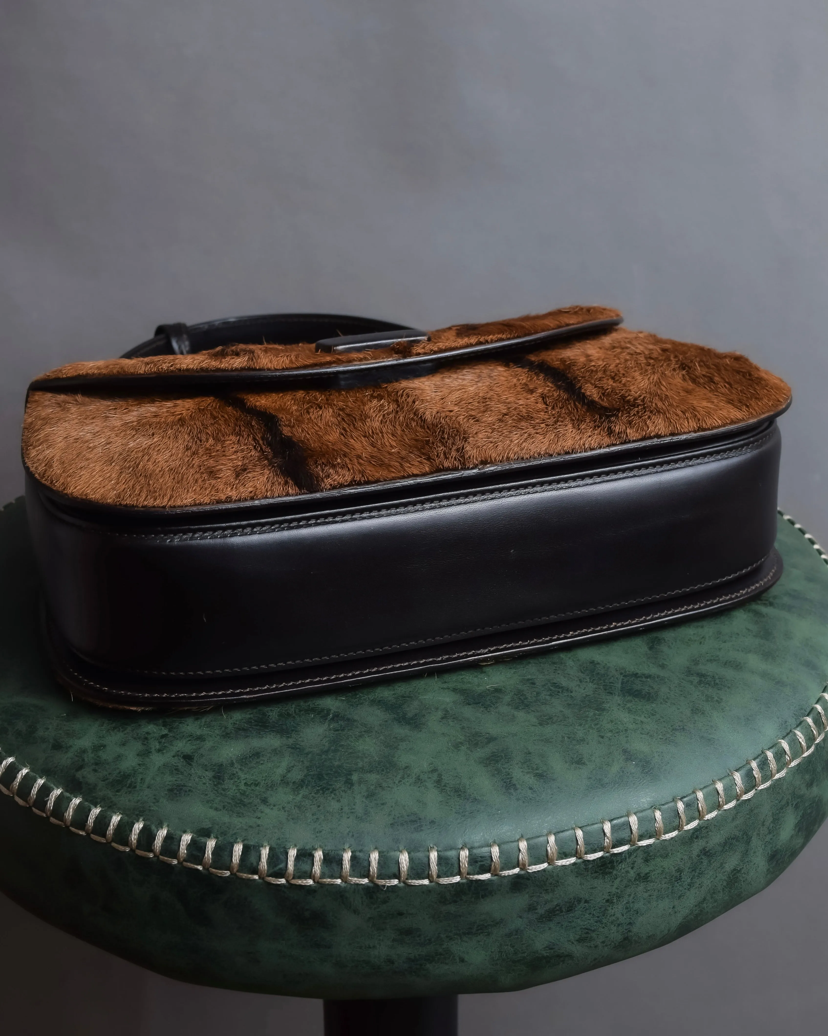 "GUCCI"1947 pony leather combination bamboo hand bag
